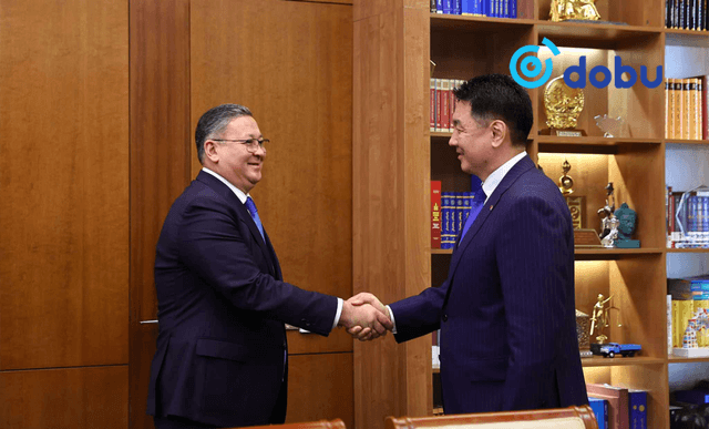 Ерөнхийлөгч У.Хүрэлсүхэд Казахстаны Шадар сайд бөгөөд Гадаад хэргийн сайд бараалхлаа