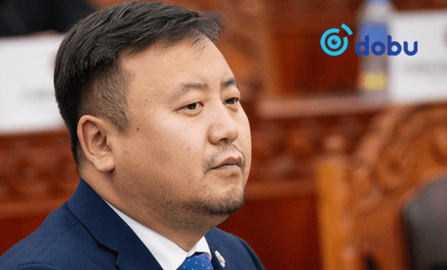 О.Алтангэрэл: "Ноорог"-ийн оффисоос хураан авсан эд зүйлсээс мөрийтэй тоглоом зохион байгуулахтай холбоотой баримт илэрсэн