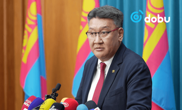 Б.Жавхлан: Монгол Улсын валютын нөөц 5 тэрбум ам.долларт хүрлээ