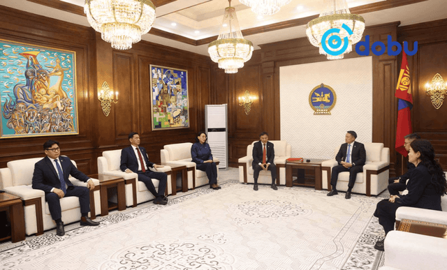 Эрхтэн, эд эс шилжүүлэн суулгах тухай хуулийн төсөл өргөн мэдүүллээ