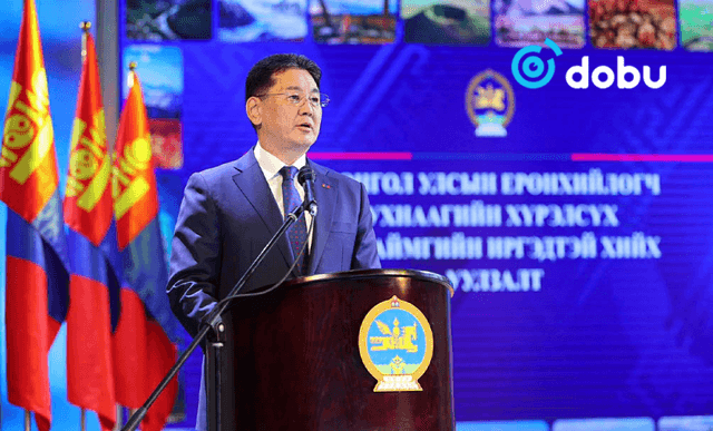 Ерөнхийлөгч У.Хүрэлсүх Төв аймагт ажиллахдаа УИХ-ын гишүүнийг эгүүлэн татахтай холбоотой хуулийн төслөө танилцуулжээ
