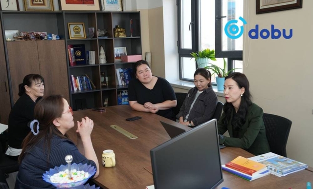 НИТХ-ын төлөөлөгч Б.Ану-Үжин Сүхбаатар дүүргийн 20 хороонд ажиллав