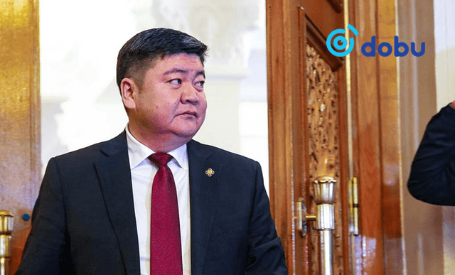 Ц.Сандаг-Очир: Зөвшөөрөл бүрэн олгоогүй байхад ажил эхлүүлсэн учир Туулын хурдны замын гүйцэтгэгч компанийг торгоно