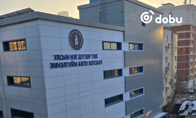 1-р эмнэлгийн хашаанд байгуулсан 132 автомашины зогсоолыг 5-р сараас ажиллуулна