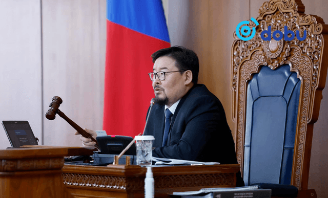 “Цэргийн алба хаагчийн эрх зүйн байдлын тухай хуульд нэмэлт, өөрчлөлт оруулах тухай хуулийн төсөл” -ийг хэлэлцэн дэмжив