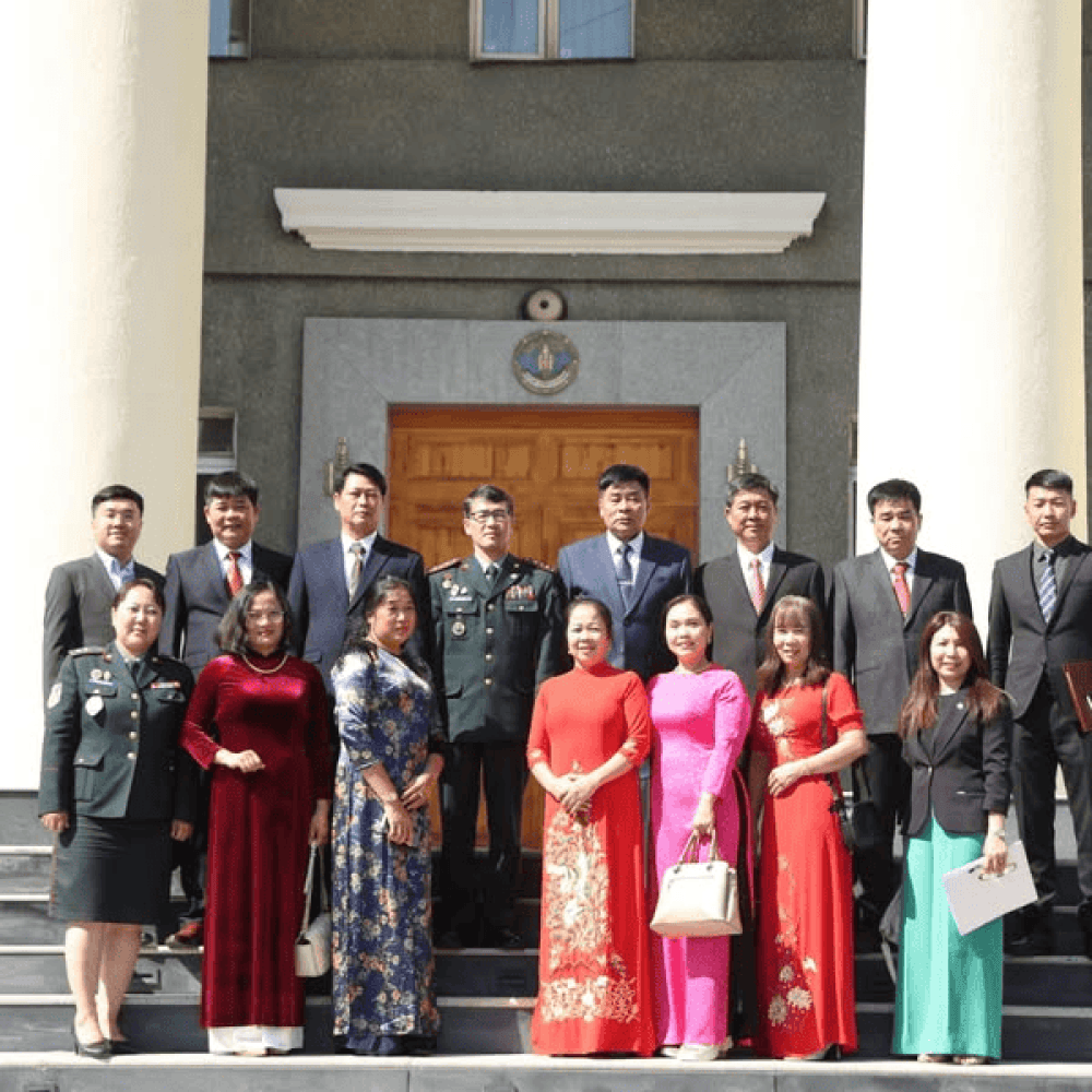 Бүгд Найрамдах Социалист Вьетнам Улсын Зэвсэгт хүчний төлөөлөгчдийг хүлээн авч уулзав