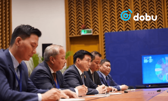 Охид, эмэгтэйчүүдийг хамгаалах чиглэлээр Хүмүүнлэгийн дэд кластерийг байгуулах талаар санал солилцлоо