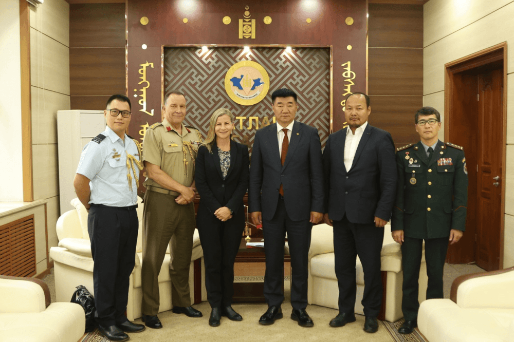 Сургагч багш бэлтгэхэд хамтарна