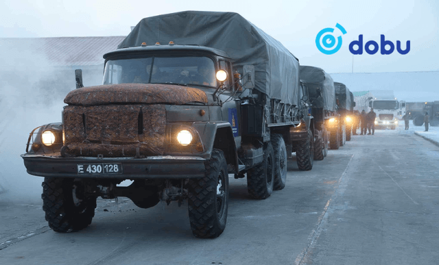 Хаваржилт хүндэрсэн  аймаг, сумдад хүргэх өвс, тэжээл ачсан цуваа хөдөллөө