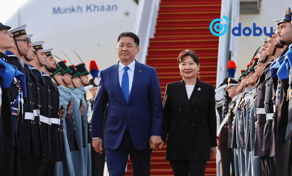 Ерөнхийлөгч У.Хүрэлсүх Итали Улсад хүрэлцэн ирлээ