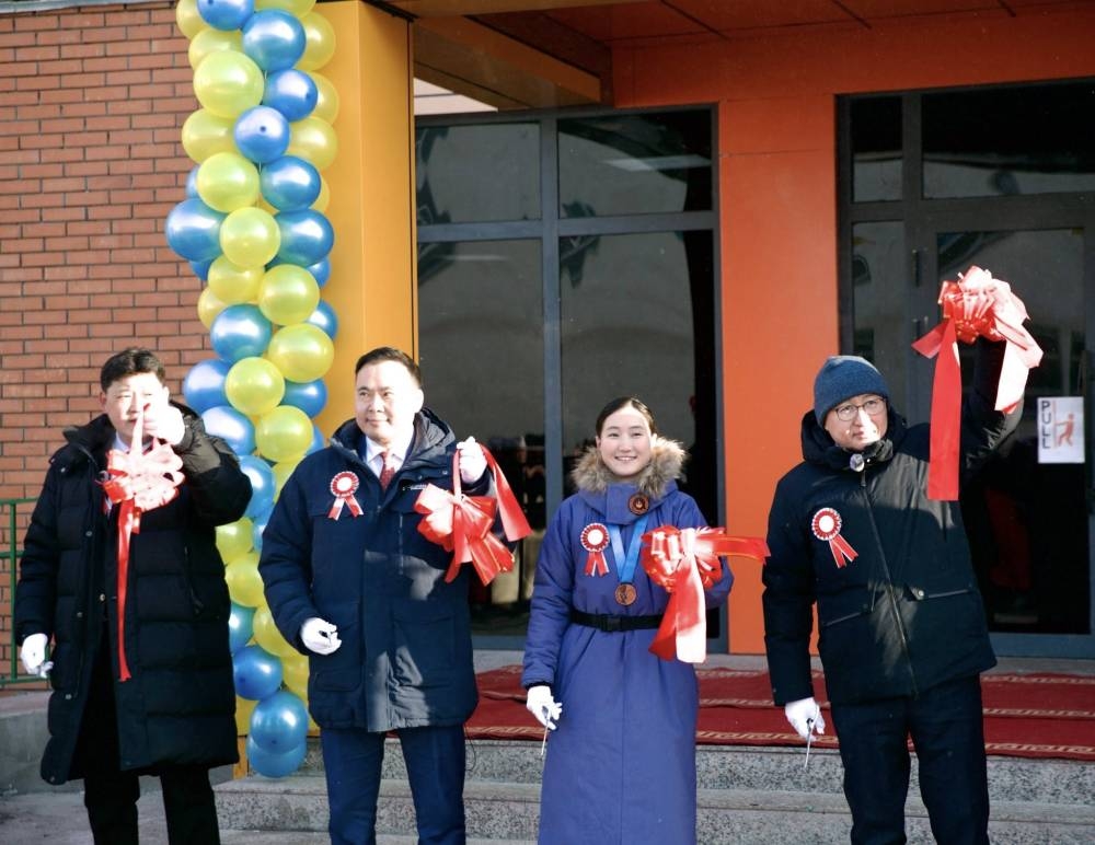 Маршал Ю.Цэдэнбалын нэрэмжит Ерөнхий боловсролын 1-р сургуулийн шинэ хичээлийн байрны нээлтээ хийлээ