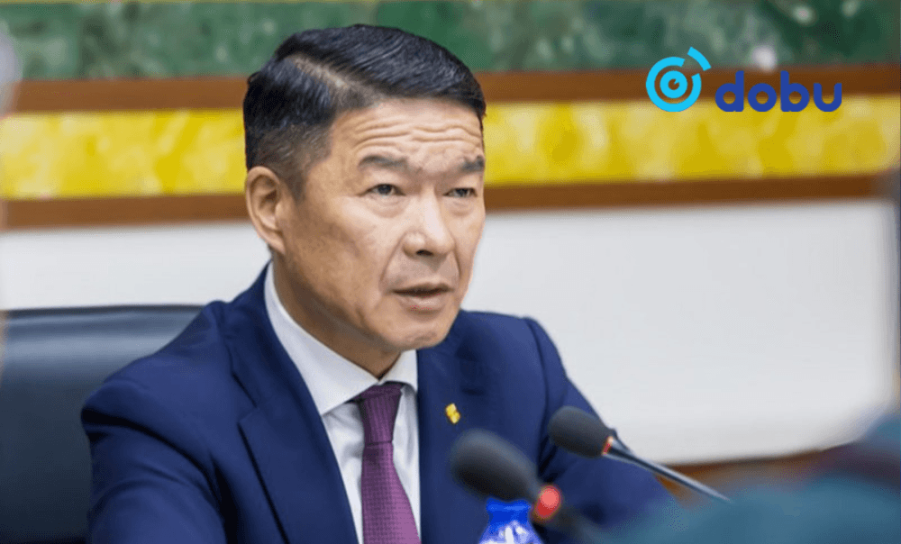 Батлан хамгаалах салбар, зэвсэгт хүчинд улс төрийн оролцоотой нэг ч томилгоо хийхгүй