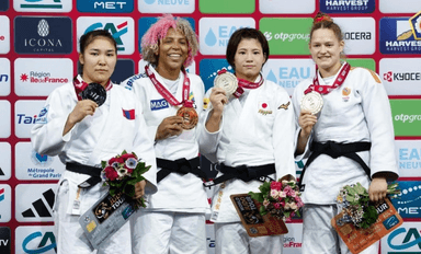 МУГТ Л.Энхрийлэн Парисын их дуулгад дэд байр эзэллээ