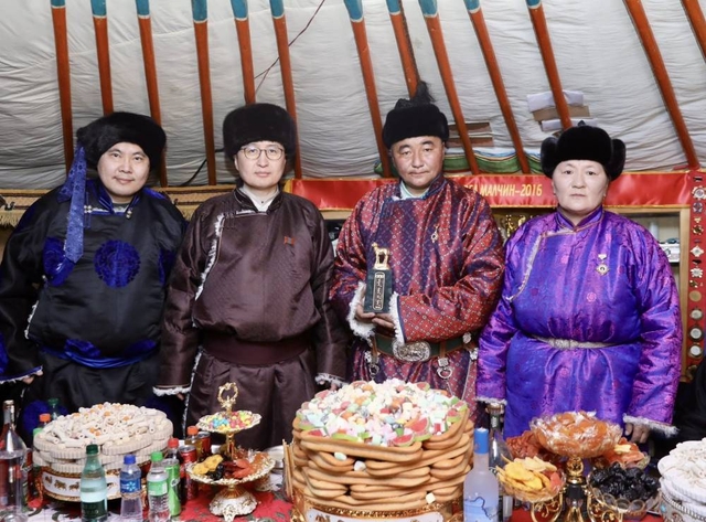 Увс аймгийн Хяргас сумын Бугат багаас “Алтан хурга”-ны эзэн тодорлоо