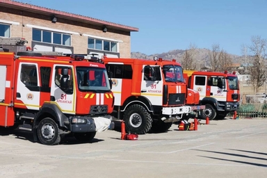 Монгол Улсын Шадар сайд Х.Ганхуяг Архангай аймгийн онцгой байдлын газарт ажиллалаа
