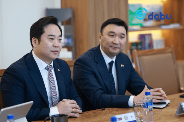 Баянзүрх дүүрэгт цэцэрлэгт хүрээлэн байгуулах талаар санал солилцлоо