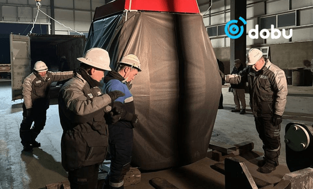 Дүүжин замын тээвэр төслийн кабинуудыг агуулахад буулгалаа