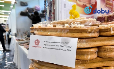 “Амар байна уу 2026” үзэсгэлэн худалдаанд хэвийн боов 6000–8500 төгрөгийн үнэтэй худалдаалагдаж байна