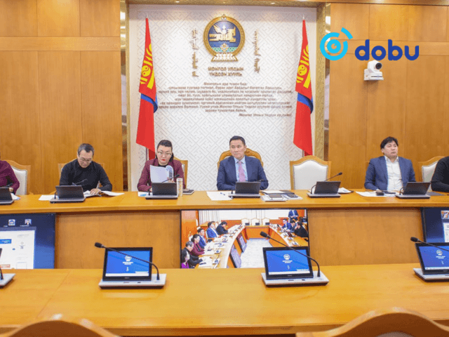 Зөвшөөрлийн тухай хуульд нэмэлт, өөрчлөлт оруулах тухай хуулийн төслийг хэлэлцүүлэгт бэлтгэх үүрэг бүхий ажлын хэсэг хуралджээ