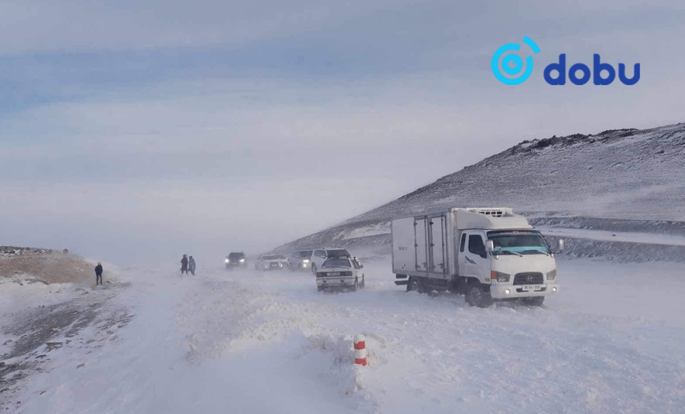 Зүүн аймгуудаар цас орж, явган шуурга шуурна