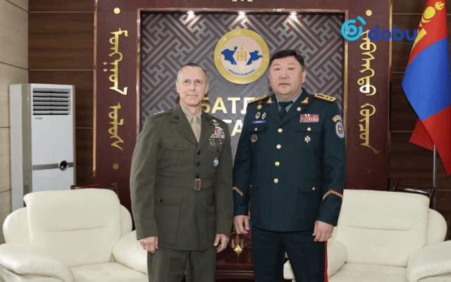 Төрийн нарийн бичгийн дарга Д.Ганхуяг АНУ-ын Номхон далайн цэргийн командлалын орлогч даргыг хүлээн авч уулзлаа