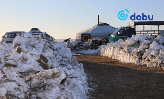 Цасан шуурганд нэрвэгдэж амь эрсэдсэн иргэдийн ар гэрт очиж эмнгэнэл илэрхийллээ