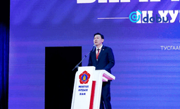 597 гишүүнтэй МАН-ын Бага хурлын III хуралдаан эхэллээ