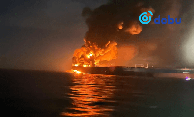 Оросын шингэрүүлсэн байгалийн хий тээвэрлэгч хөлөг онгоц дэлбэрэлтэд өртөж, живжээ