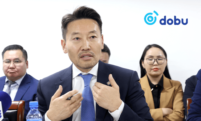 "Чөлөөт бүсэд хийгдэж буй жижиглэнгийн худалдааг шат дараатайгаар хална"