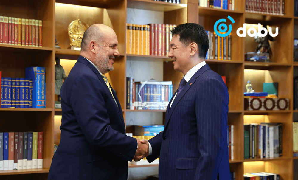 Ерөнхийлөгчийн ивээл дор Нөмрөгийн дархан цаазат газарт тахь нутагшуулах төсөл хэрэгжүүлнэ