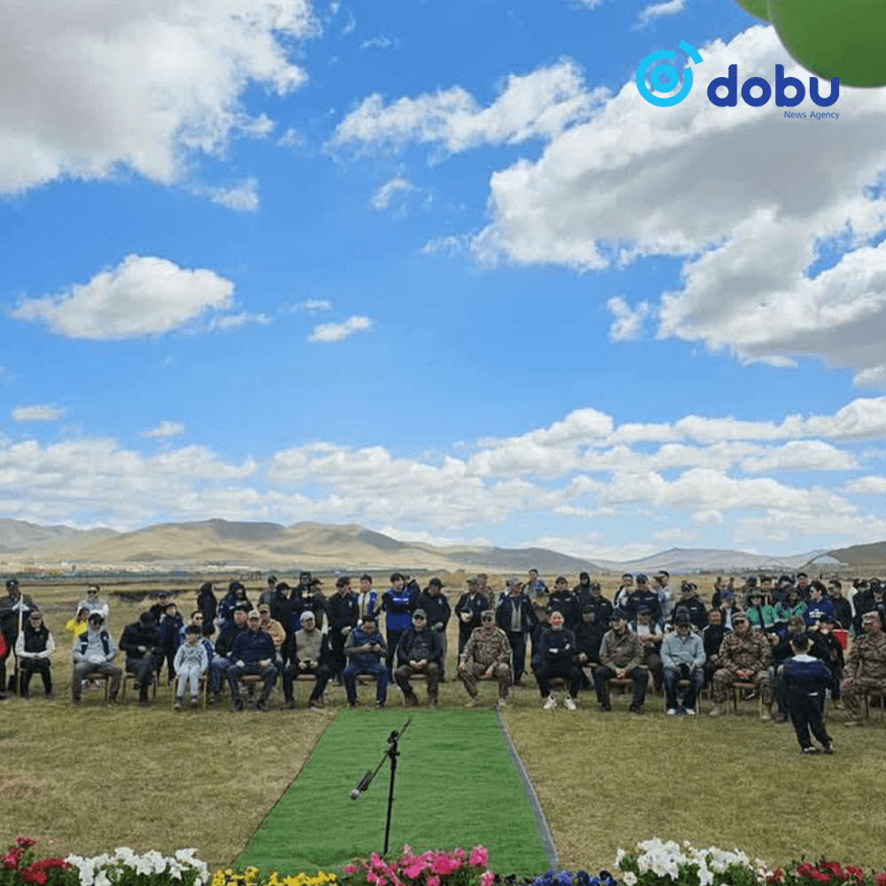 Төрийн байгууллагууд хамтран Зэвсэгт хүчний 120 дугаар ангид мод тарилаа