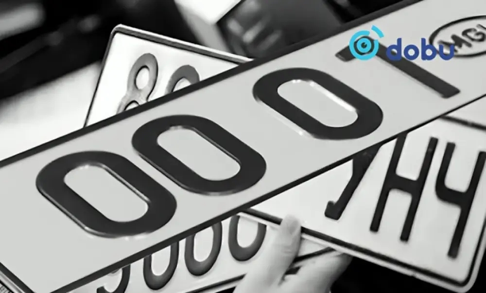 Автомашины азын дугаарын дуудлага худалдаа болно