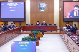 Оюутолгойн сонсголд 300 гаруй гэрч дуудагджээ