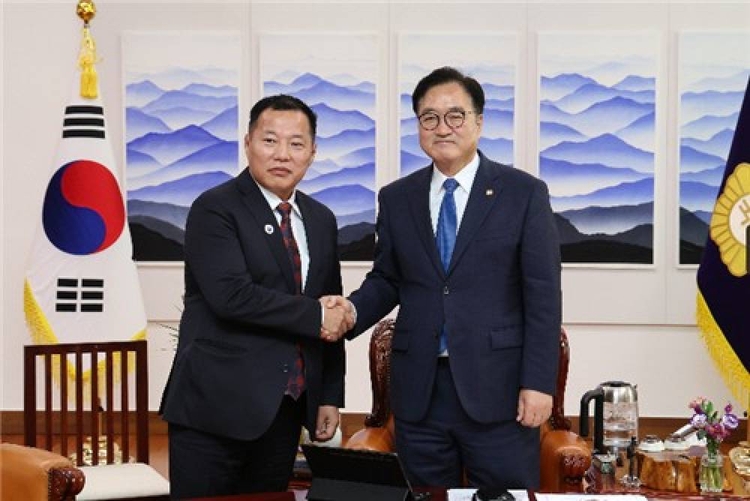 Ү Вон Шиг: Бид гадаадын ажилчдад хүндэтгэлтэй хандаж, шударга бус харьцахгүй байхын төлөө идэвхтэй ажиллах болно