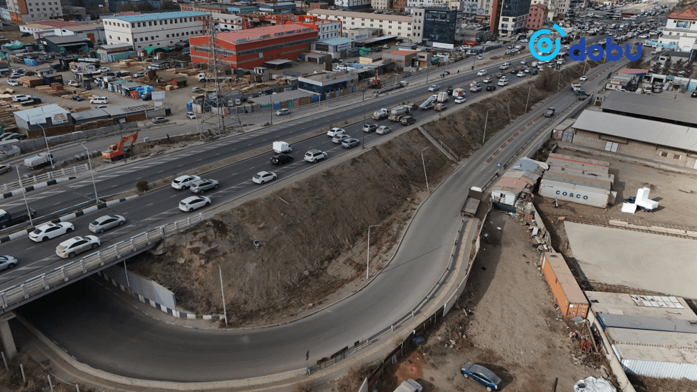 Гурвалжингийн гүүрний налууг эко хавтангаар хучих ажил 40 гаруй хувьтай байна