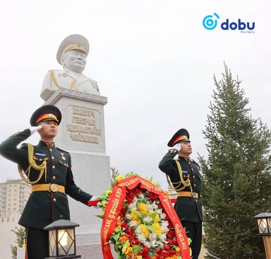 Зэвсэгт хүчний 330 дугаар ангийг төр, цэргийн нэрт зүтгэлтэн хошууч генерал Я.Чойжамц агсны нэрэмжит болголоо