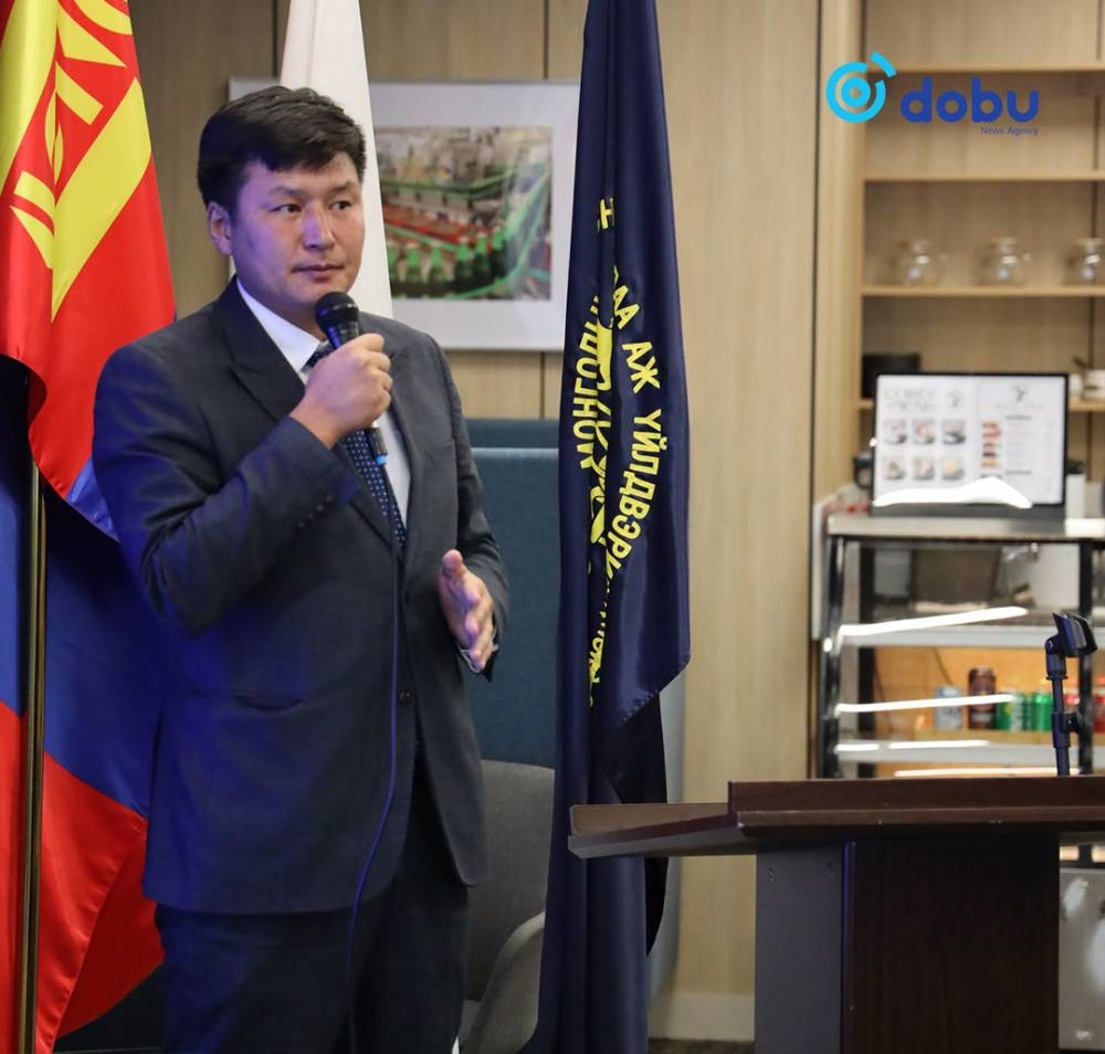 "Зөвшөөрлийн шинэчлэл-Хялбар зохицуулалт-Бизнесийн таатай орчин" сэдэвт сургалт хоёр дахь өдрөө зохион байгуулагдлаа