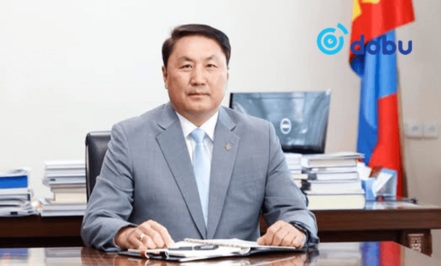 "Цэргийн сэтгүүлч, сурвалжлагч нар, бичигчид, уншигчид та бүхний үйлс бүхэн нь өөдөө байг"