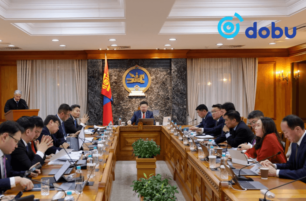 “Эдийн засгийн сэргэлтийг эрчимжүүлж, үр өгөөжийг нь ард иргэдэд хүргэх 300 хоногийн ажлын төлөвлөгөө”-г баталлаа