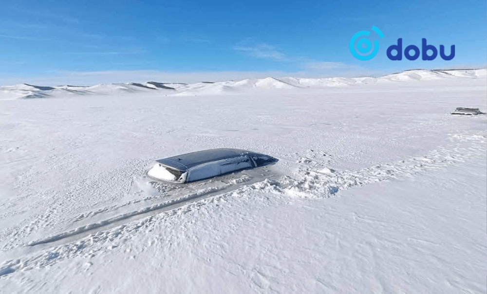 Нууранд живсэн машиныг 13 хоногийн дараа татан гаргажээ