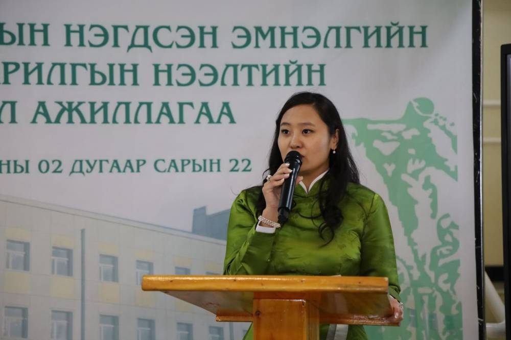 Өвөрхангай аймгийн Хархорин суманд олон улсын стандартад нийцсэн 100 ортой нэгдсэн эмнэлгийн барилга нээлтээ хийлээ