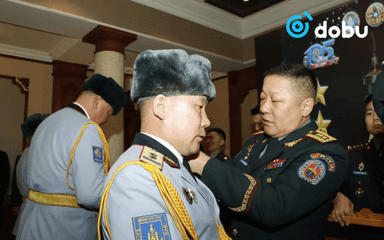 Зэвсэгт хүчний 105 жилийн ойг тохиолдуулан ахлан офицерын хурандаа цол олголоо