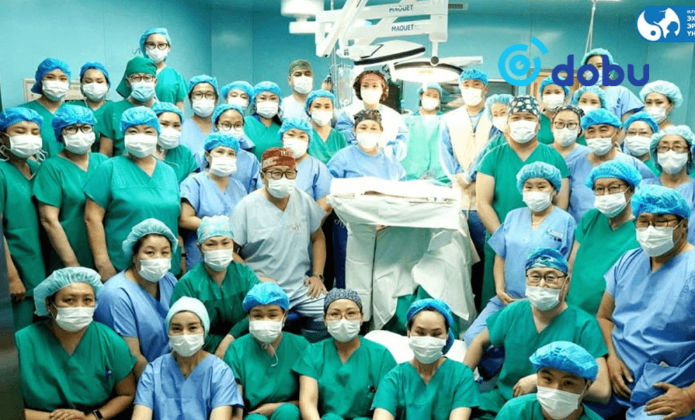 Ээж нь 13 настай хүүхдэдээ бөөрний донор болжээ