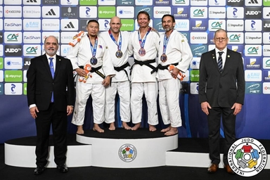 Гранд Мастерсын дэлхийн аварга шалгаруулах тэмцээнээс Г.Батсүх мөнгөн медаль хүртлээ