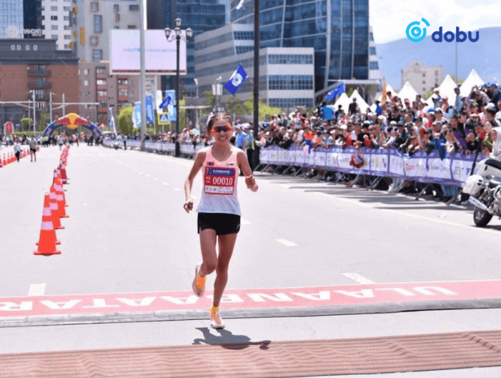 Б.Мөнхзаяа Бээжингийн марафонд оролцож долоодугаар байр эзлэв
