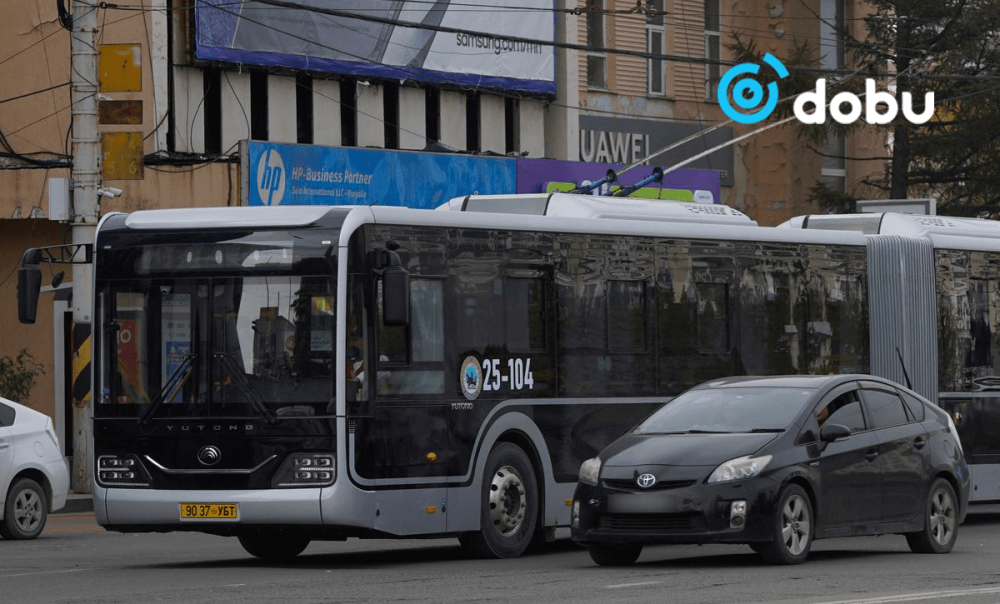 Гурван чиглэлд автобусны буудал нэмлээ