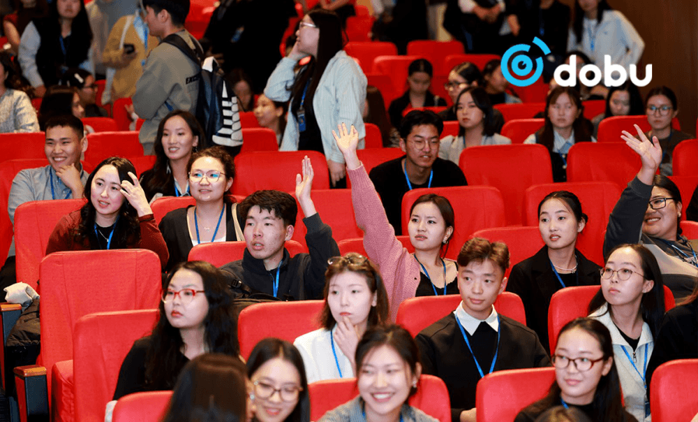 Менторшип тэтгэлэгт хөтөлбөрийн эхний шатанд 400 оюутан шалгарлаа